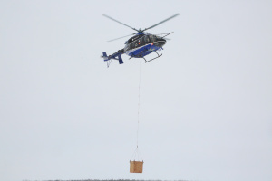 Вертолет Ансат сможет использоваться для перевозки крупногабаритных грузов и тушения пожаров